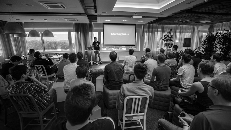 Manuel speaking at Stahlstadt.js